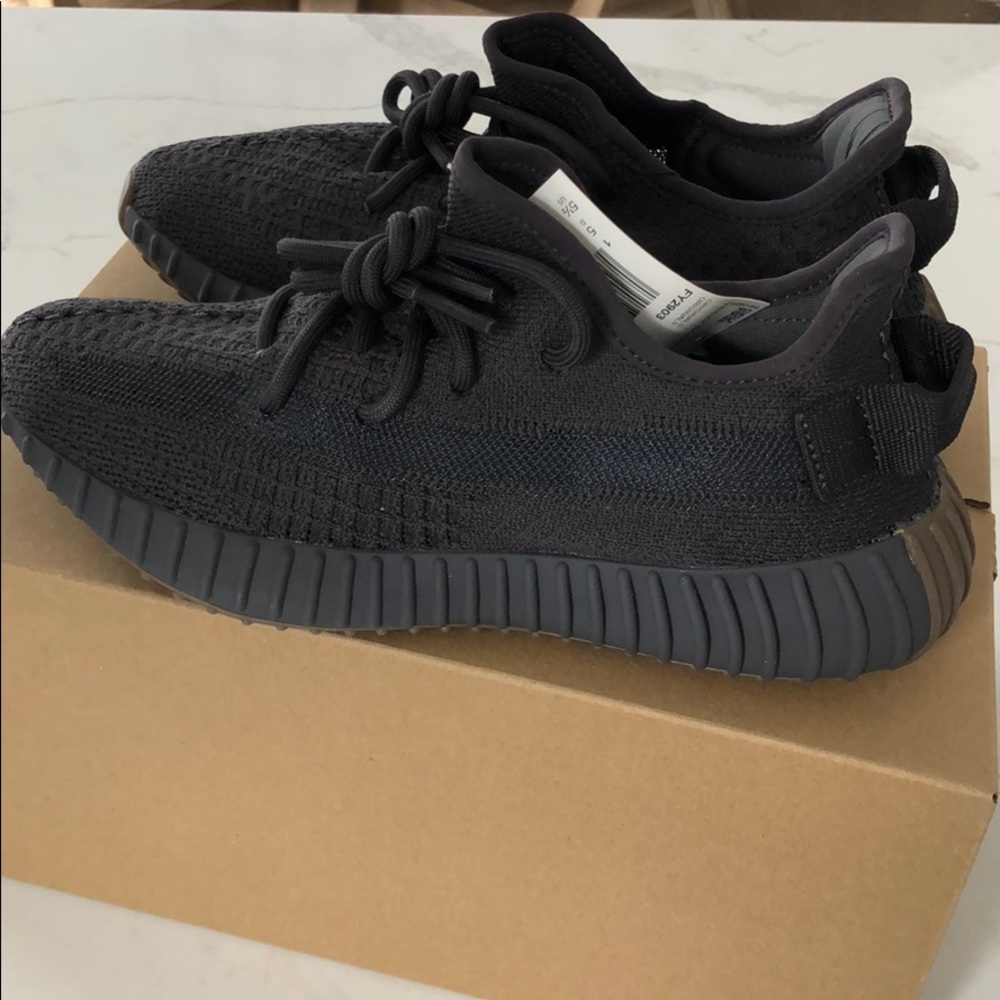 Yeezy Boost 350 V2 Cinder 5.5